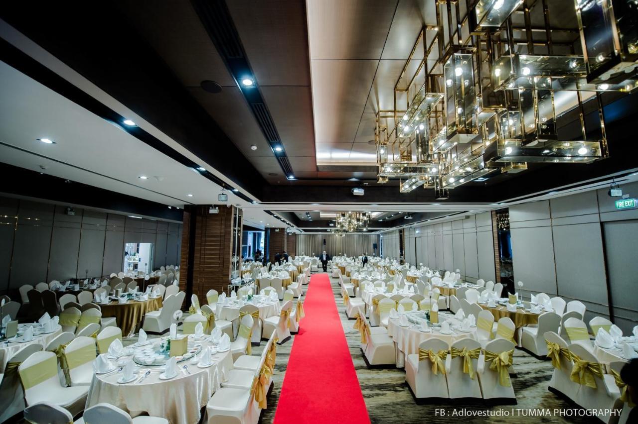 The Four Wings Hotel Bangkok Dış mekan fotoğraf