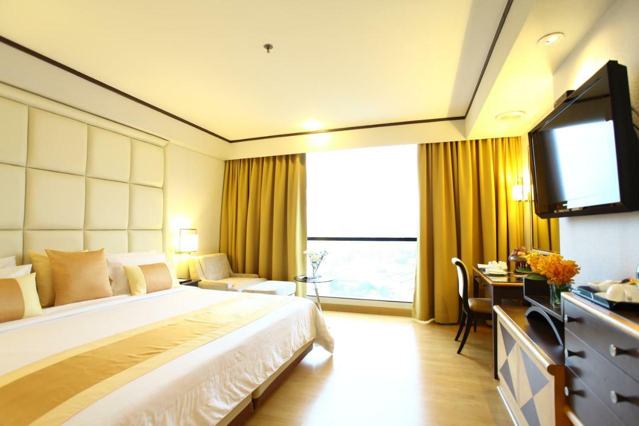 The Four Wings Hotel Bangkok Dış mekan fotoğraf